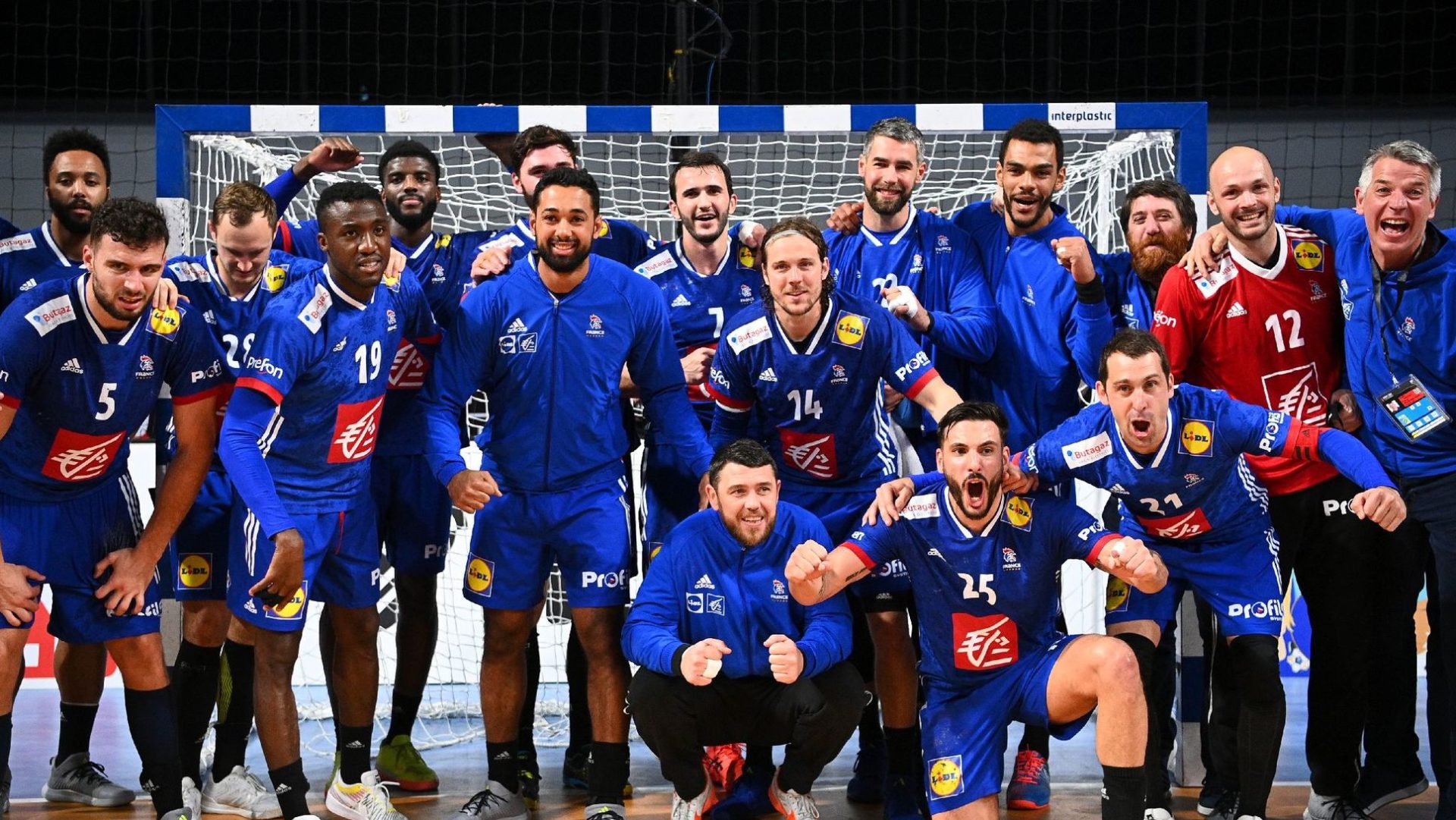 Lire la suite à propos de l’article Championnat d’Europe de Handball : Les bleus s’imposent face à la Croatie